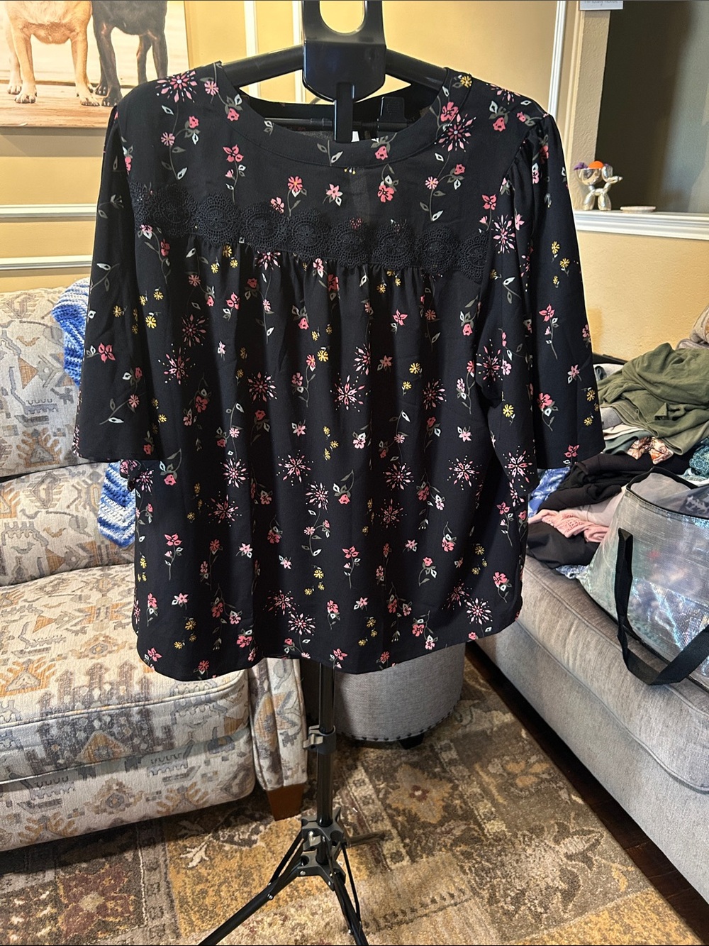 Women's Black Floral Lace Yoke Blouse